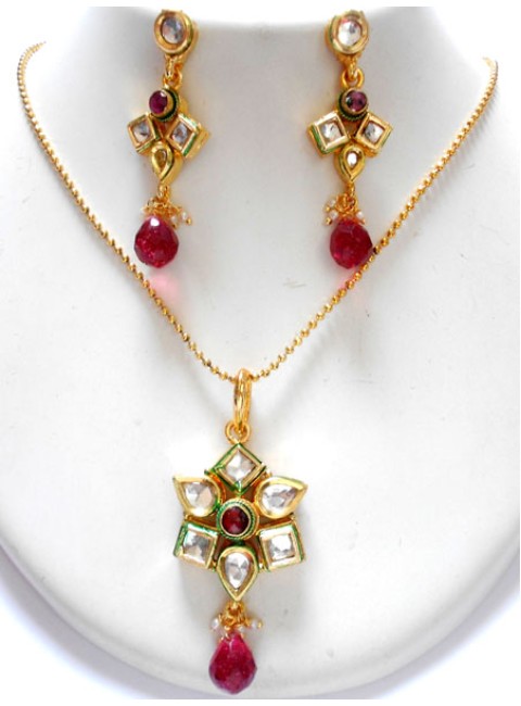 Kundan Pendant Sets